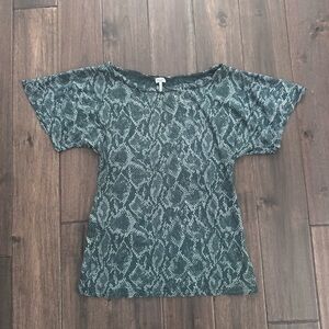 Splendid Green Snakeskin Animal Print Soft Comfy Tee XS